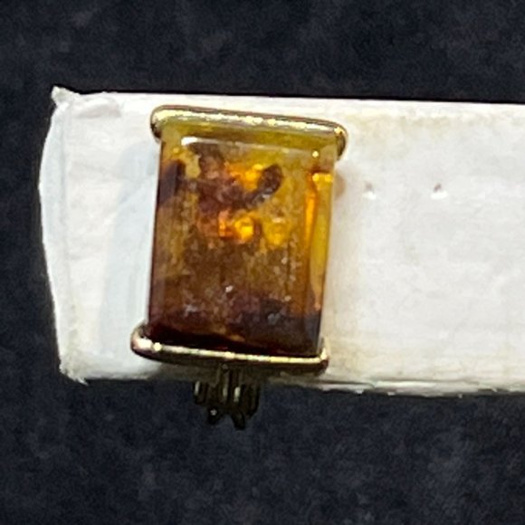 Vintage Monet Gold Tone Faux Brown  Stone Clip On Earrings (4066) - Picture 2 of 7